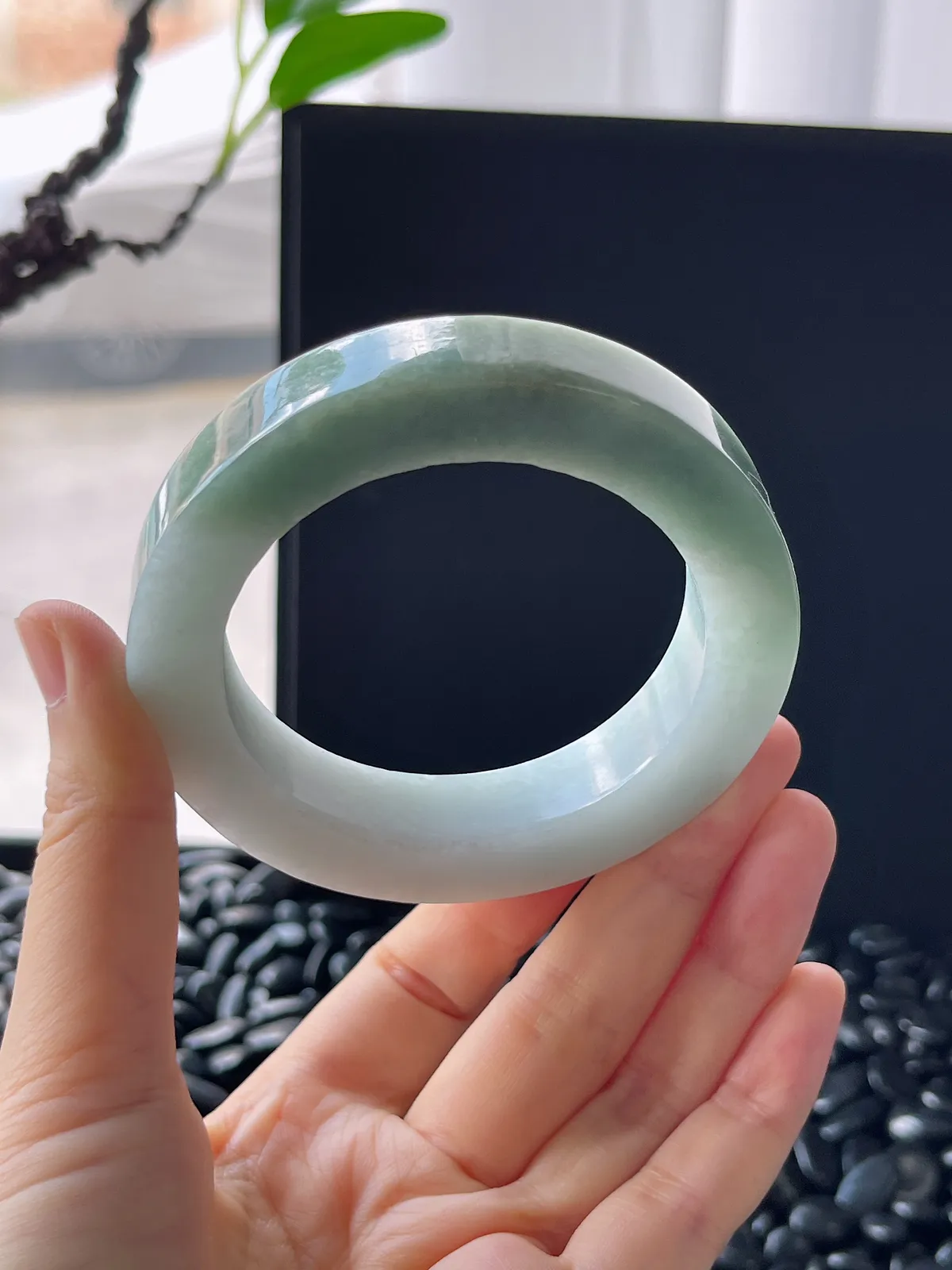 翡翠镯饼，⭕️正圈最大做58，圆条最大做54，最小做53.8