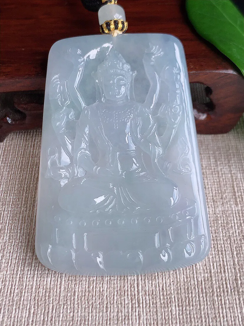 a货翡翠老坑冰种白月光千手观音吊坠 尺寸64×43×5.3mm 重量43.26g 0701