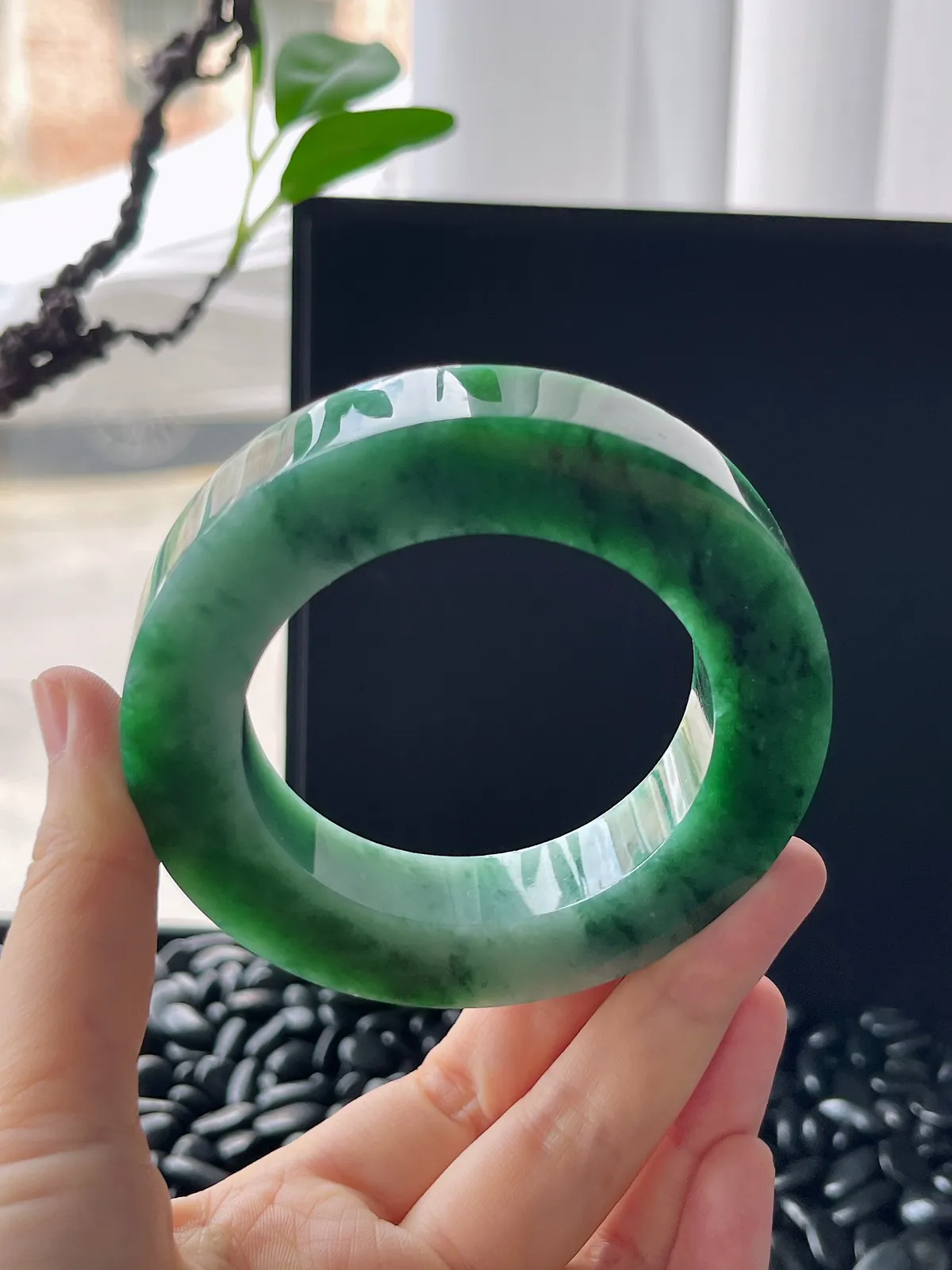 翡翠镯饼，⭕️正圈最大做62，圆条最大做58，最小做52.7