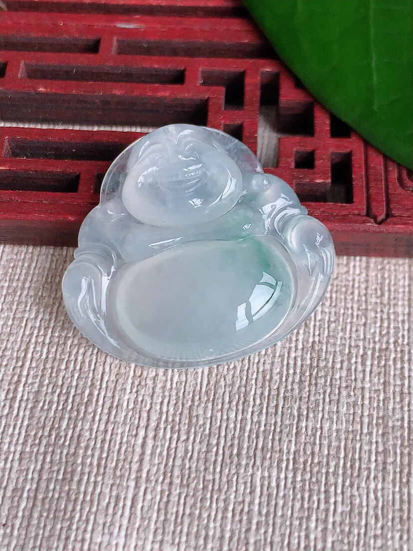 a货翡翠老坑冰种飘花佛公吊坠 尺寸28×31×5.7mm 重量7.78g 0701