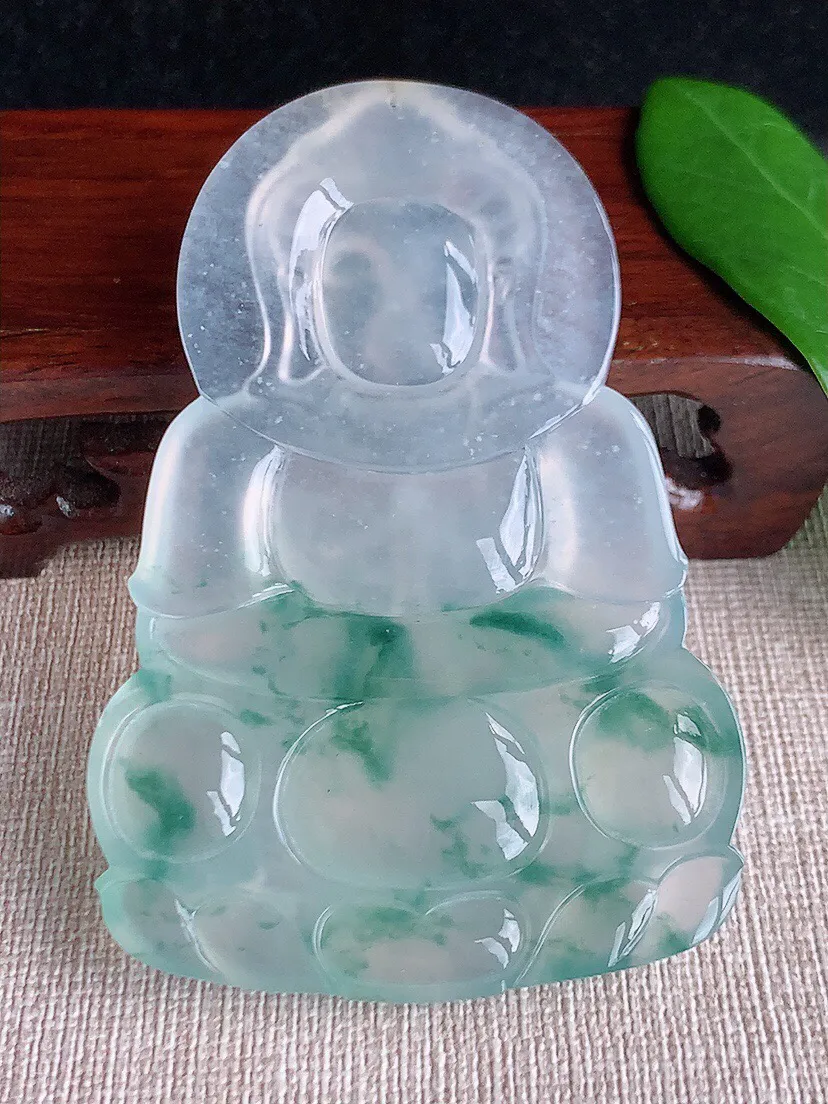 a货翡翠老坑高冰种飘花大正装观音吊坠 尺寸76.3×51×7.5mm 重量48.67g 0701