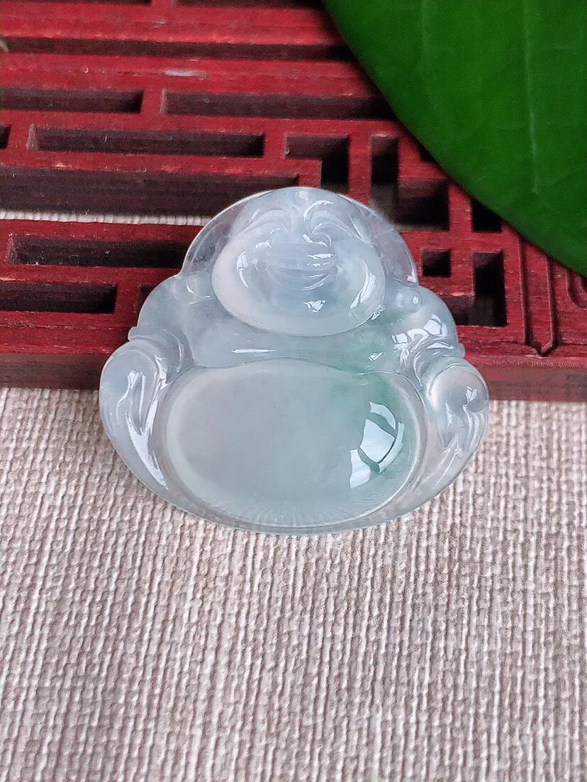a货翡翠老坑冰种飘花佛公吊坠 尺寸28×31×5.7mm 重量7.78g 0701