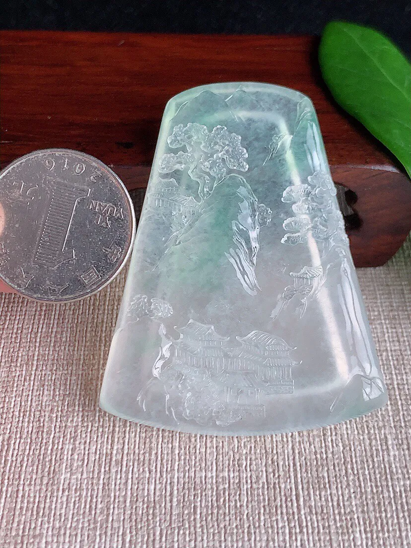 a货翡翠老坑玻璃种晴绿意境山水牌吊坠 尺寸57.2×45.2×6mm 重量30.69g 0701
