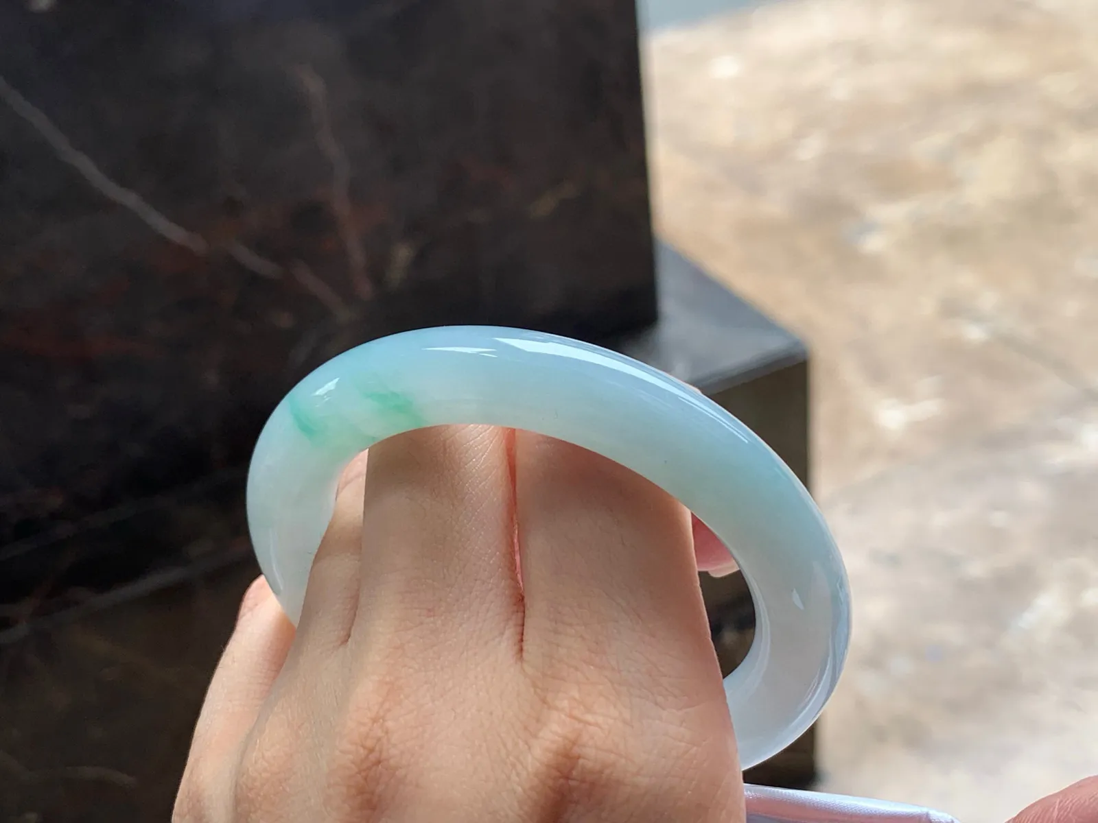 福镯
细腻53.5/10.5mm