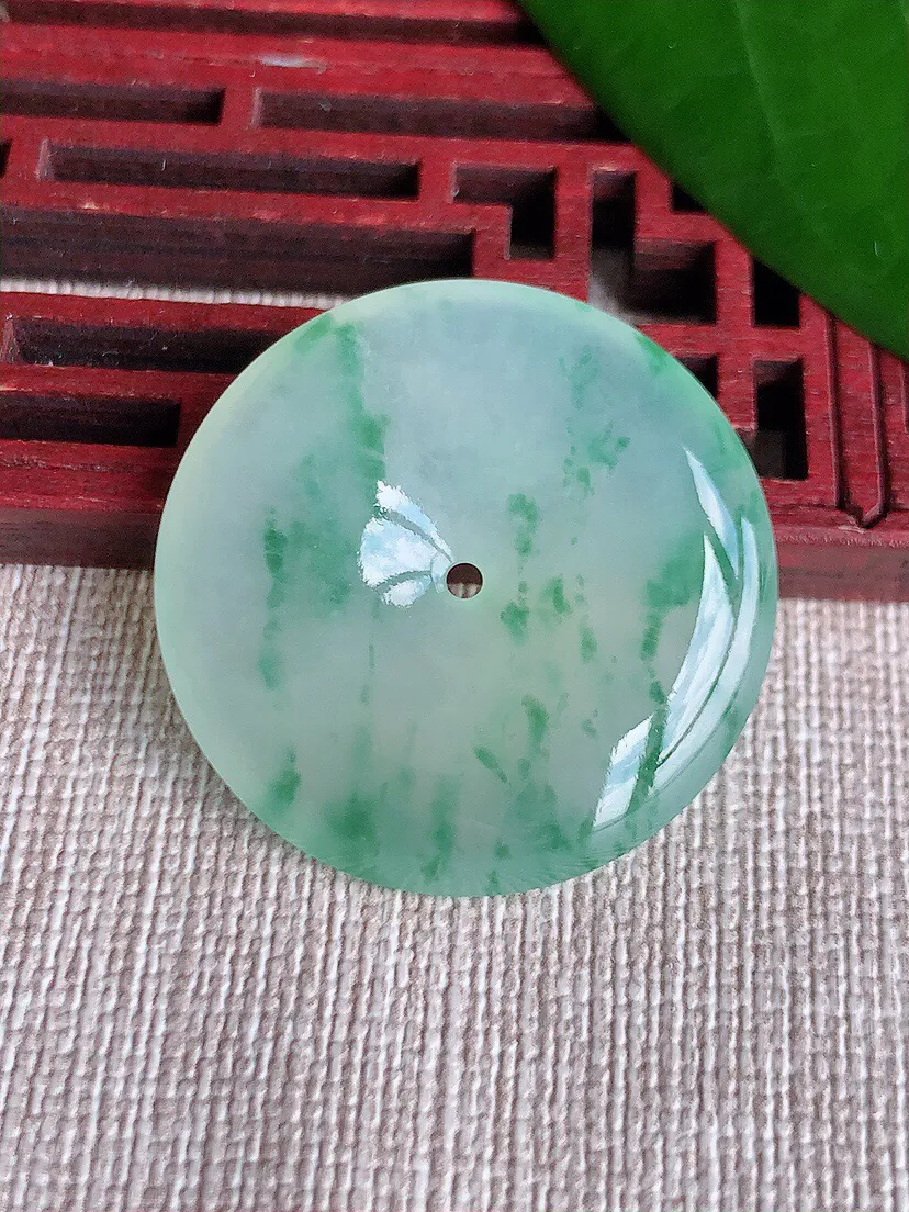 a货翡翠老坑冰种飘花平安扣吊坠 尺寸30.3×5.4mm 重量10.84g 0702