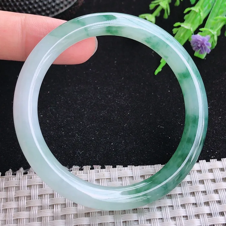 自然光53/8.2/8老坑冰胶水灵上啊细条圆条手镯翡翠玉镯收藏美人镯