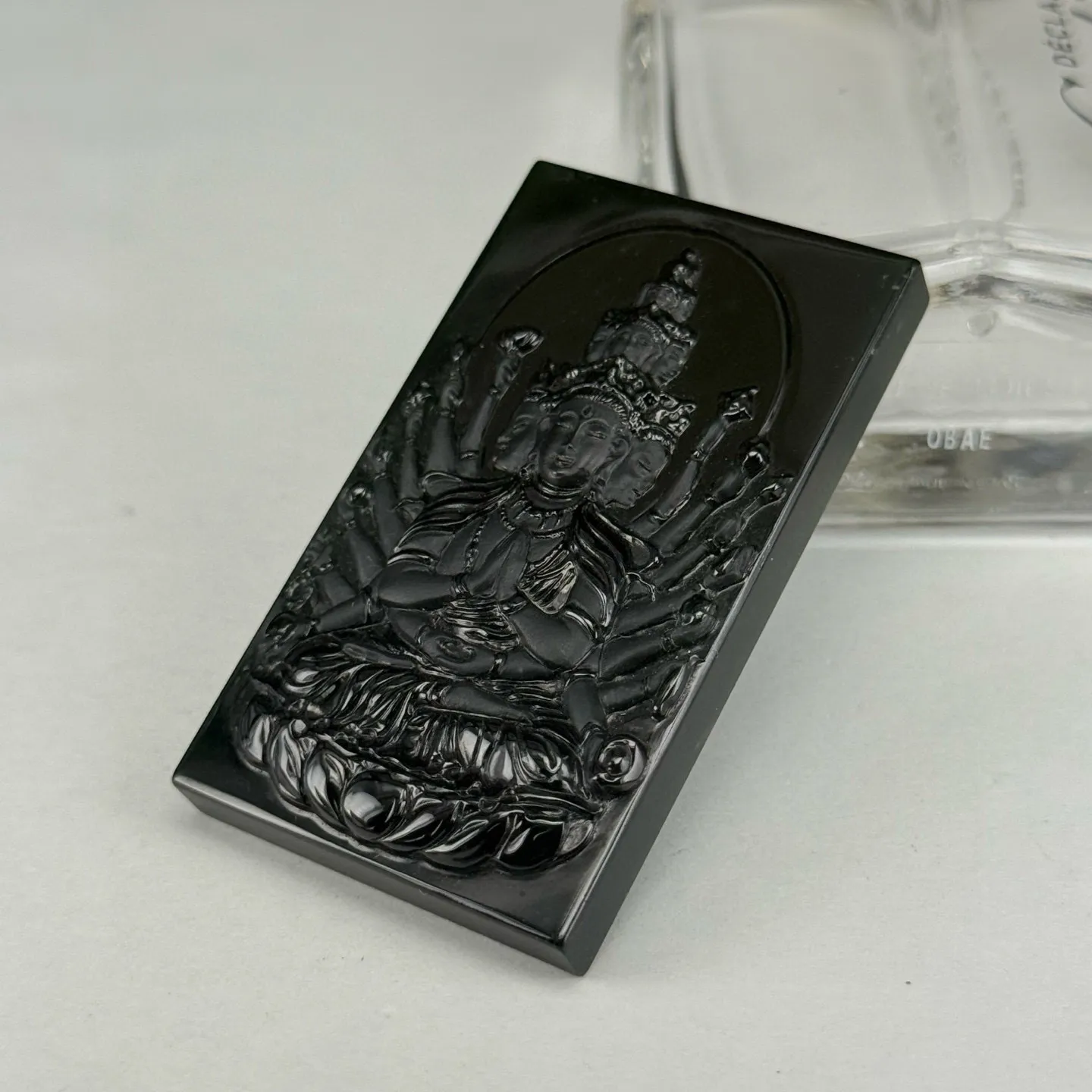 精品墨翠千手观音 种好色正 黑度极好 打灯通透 油性十足 尺寸60.4