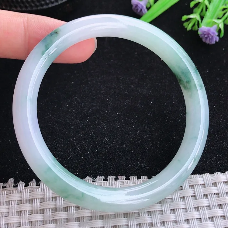 自然光55/8.1/8.2老坑冰胶水灵飘花圆条手镯翡翠玉镯收藏美人镯
