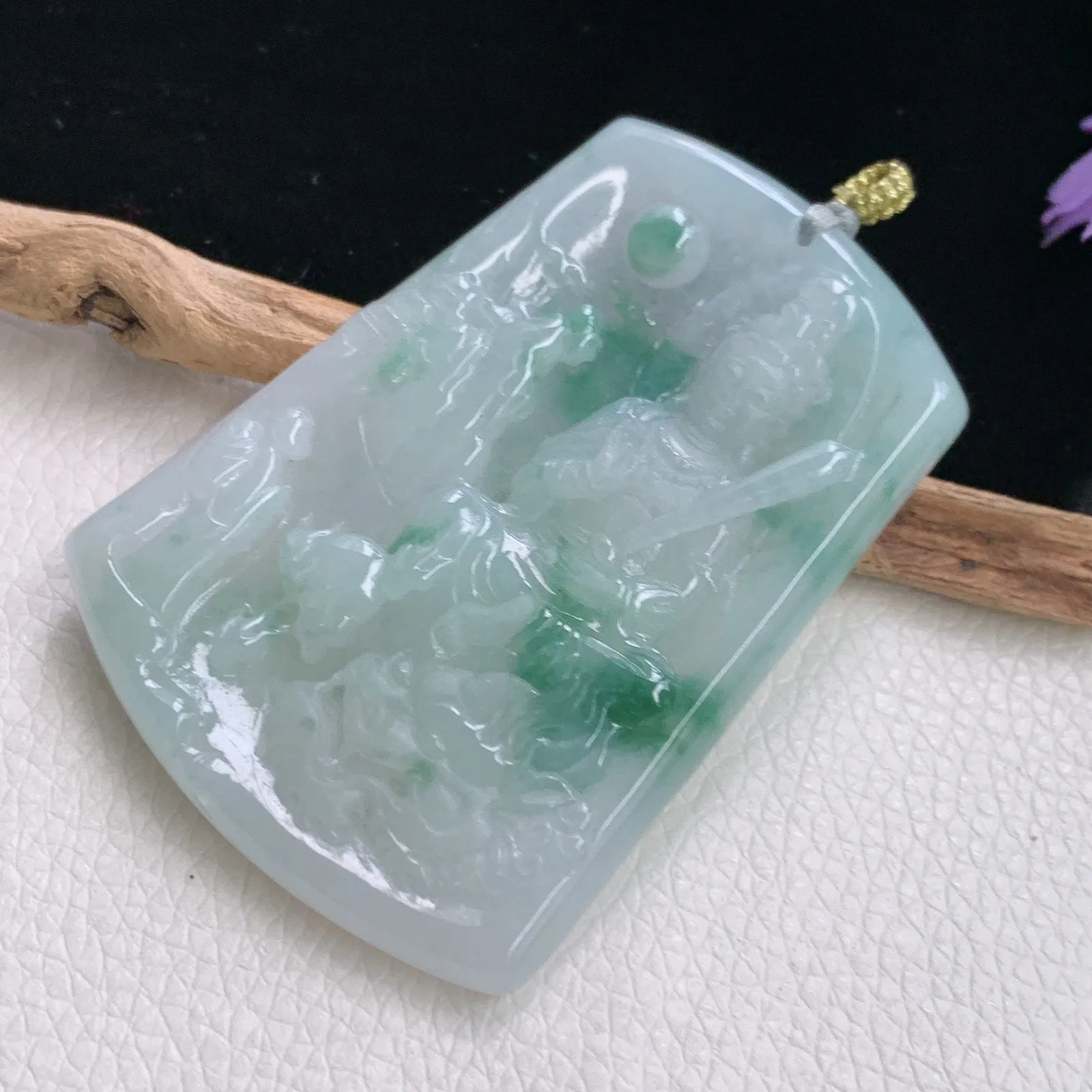 rp实拍59.5*43*6天然翡翠飘花生肖守护神文殊菩萨玉吊坠 玉挂件
