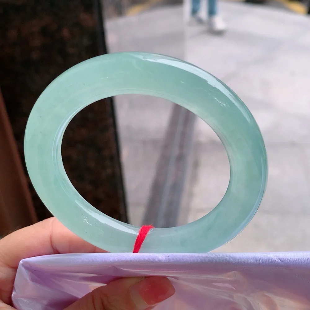 圆条冰玻甜绿 无瑕 尺寸:57.4/11.8 种水好