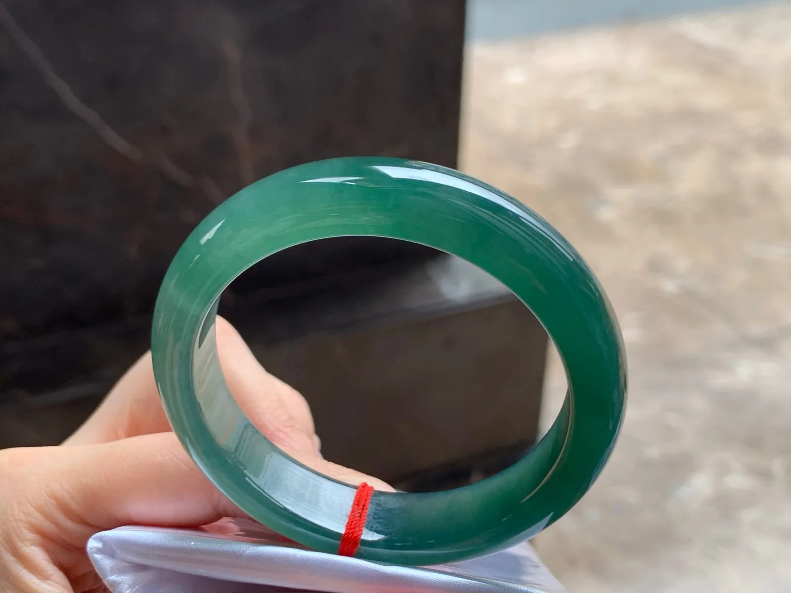 冰油青手镯
种老53.5/13/8mm