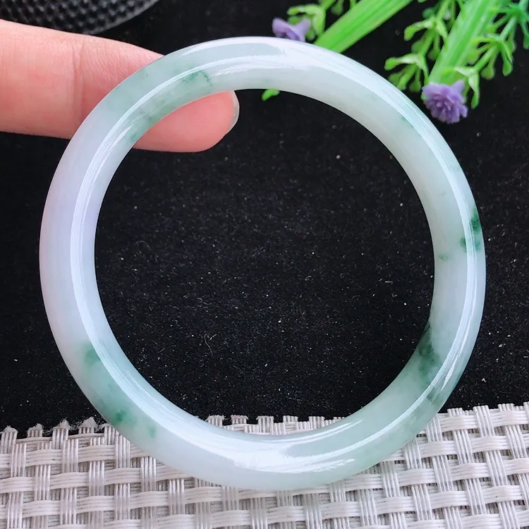 自然光55/8.1/8.2老坑冰胶水灵飘花圆条手镯翡翠玉镯收藏美人镯