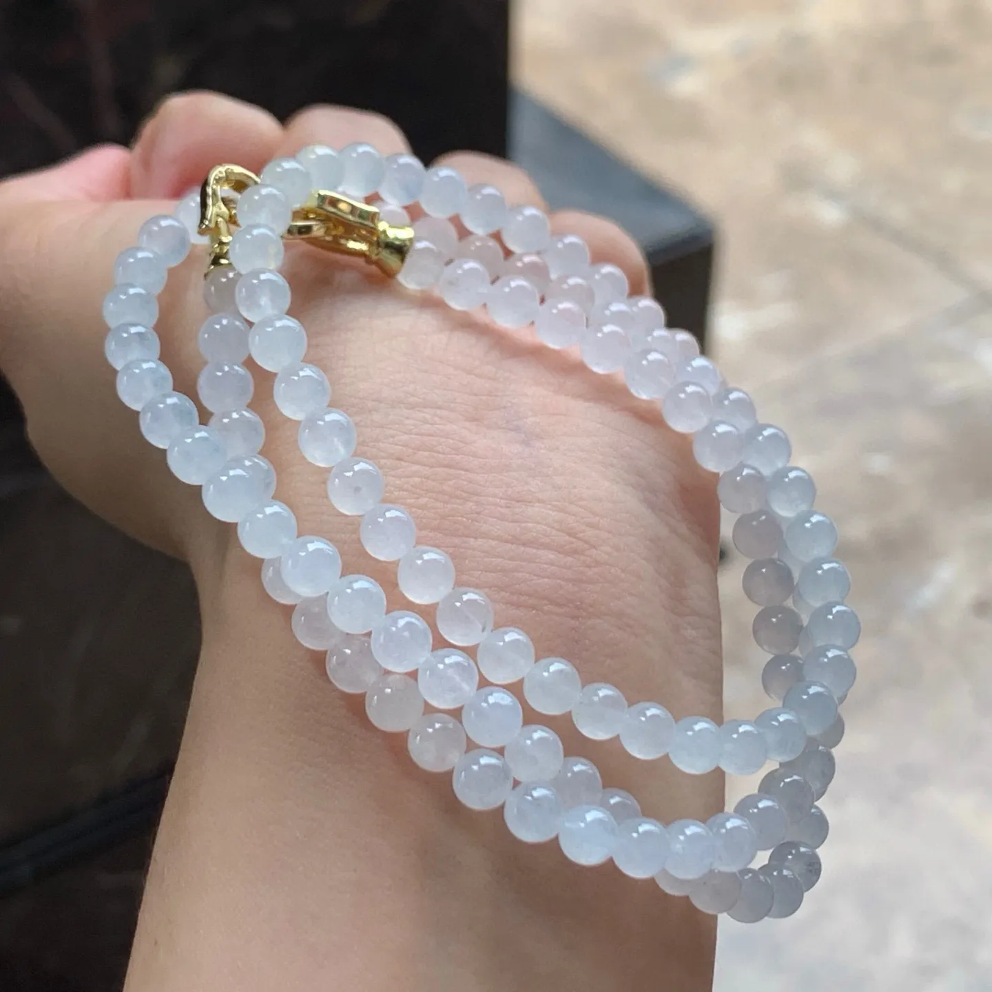 冰种珠链
干净清爽