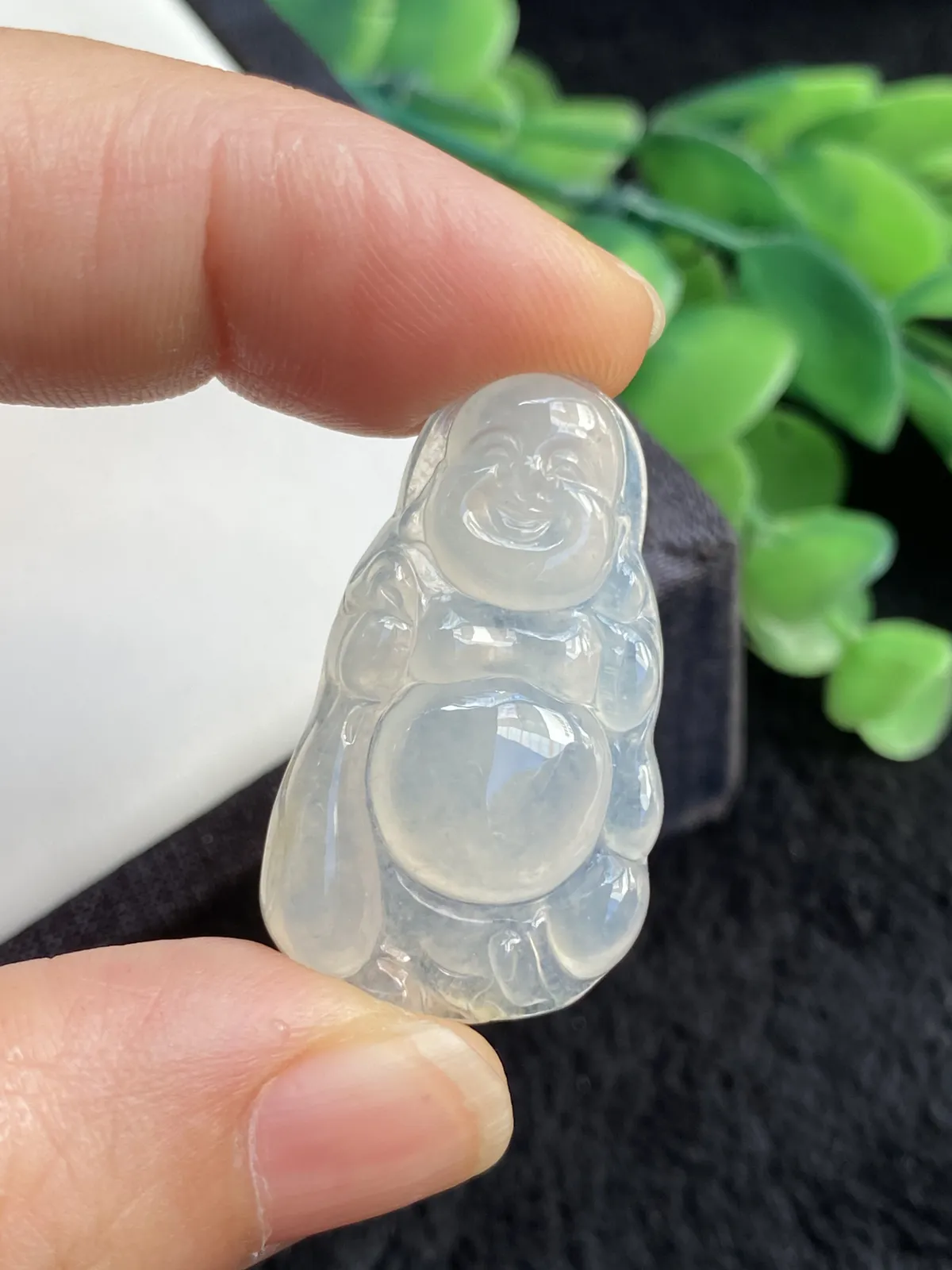 推荐【白冰起光布袋佛】福气满满～～无纹裂，冰透，起光，开脸亲和，笑容可掬，水水润润，护佑佳品，超值哦～～