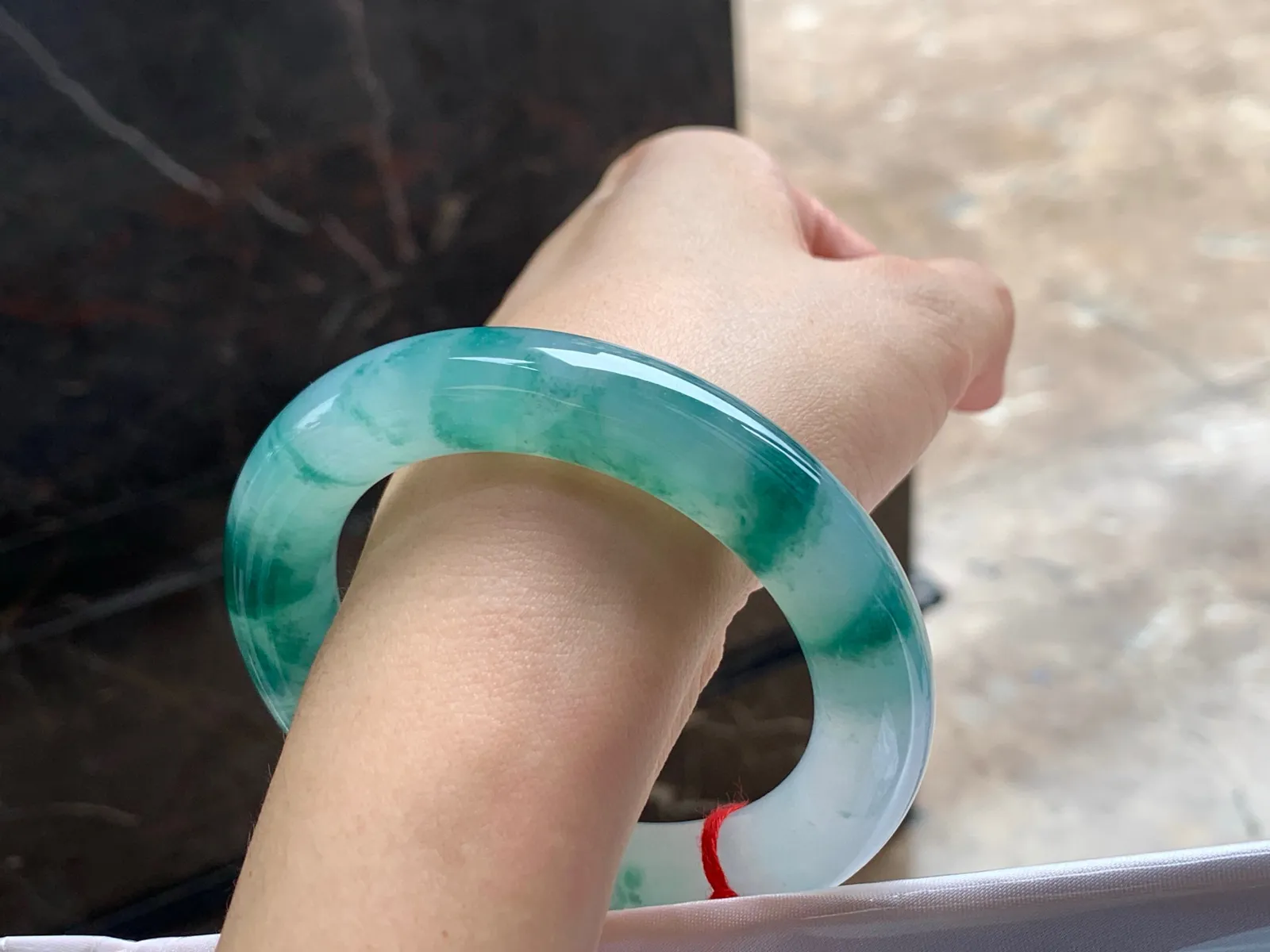 冰飘花福镯
水润56.6/12.3mm