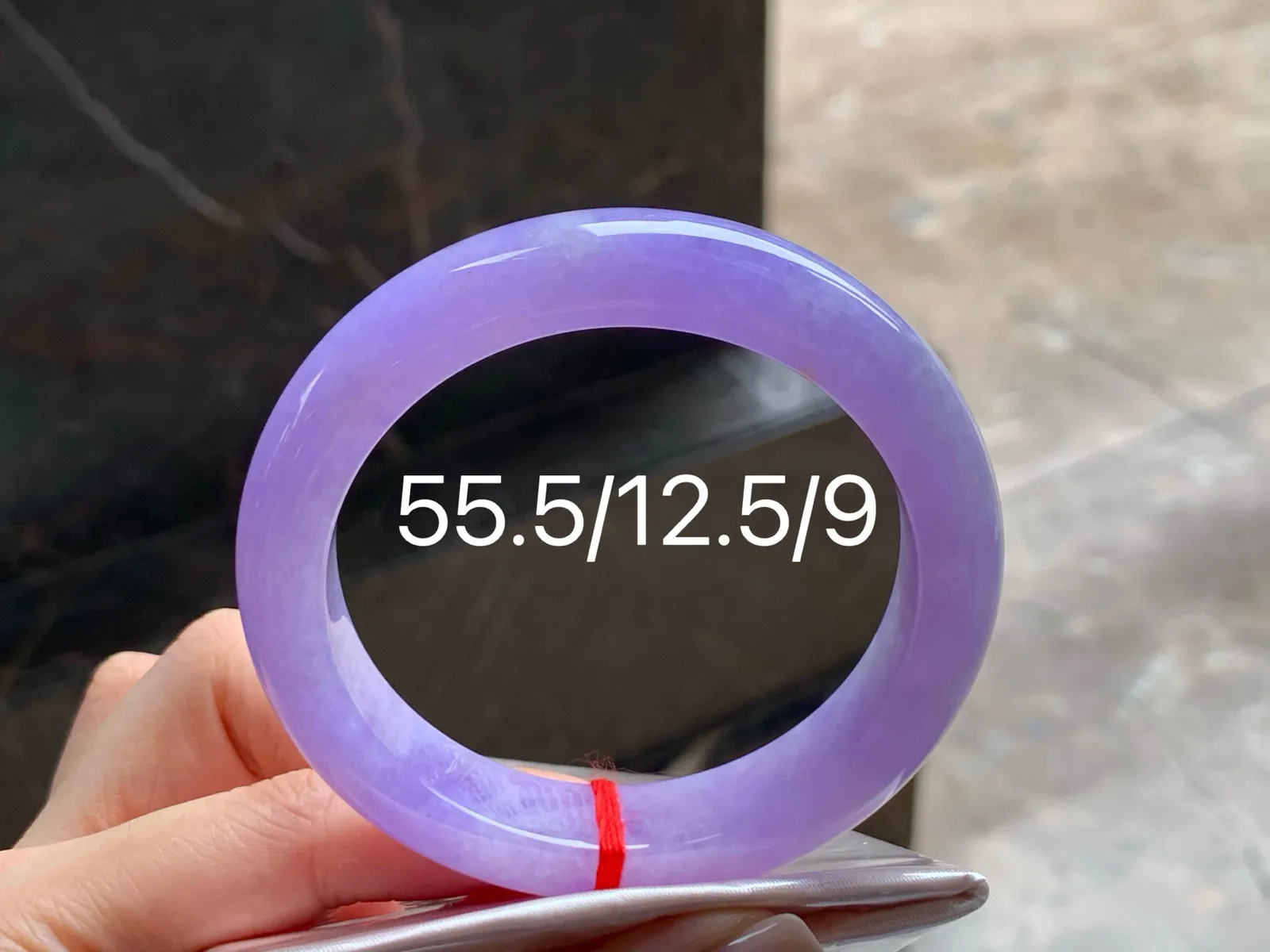 紫罗兰手镯
颜色漂亮 55.5/12.5/9mm