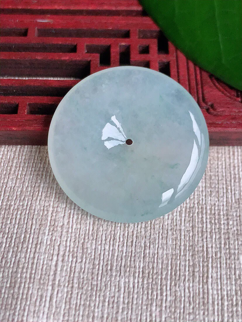 a货翡翠老坑冰种飘花平安扣吊坠 尺寸32×5.4mm 重量12.70g 0702