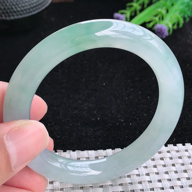 自然光52/9.8/10老坑冰胶果冻胶冰飘花圆条手镯翡翠玉镯收藏小圈口美人镯