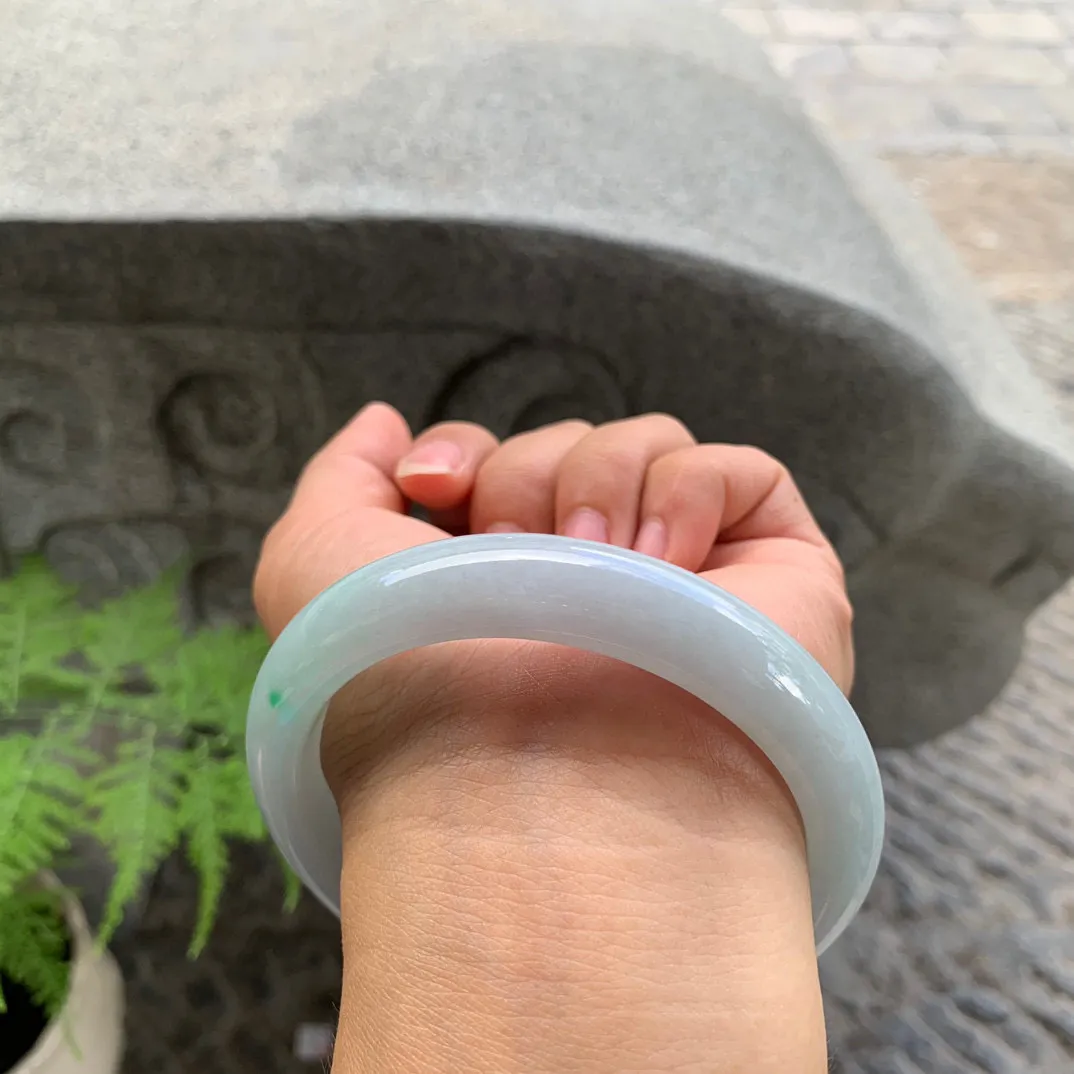 大圈口 60.8-12.6-8.9【飘绿正圈手镯】正圈60 61可戴