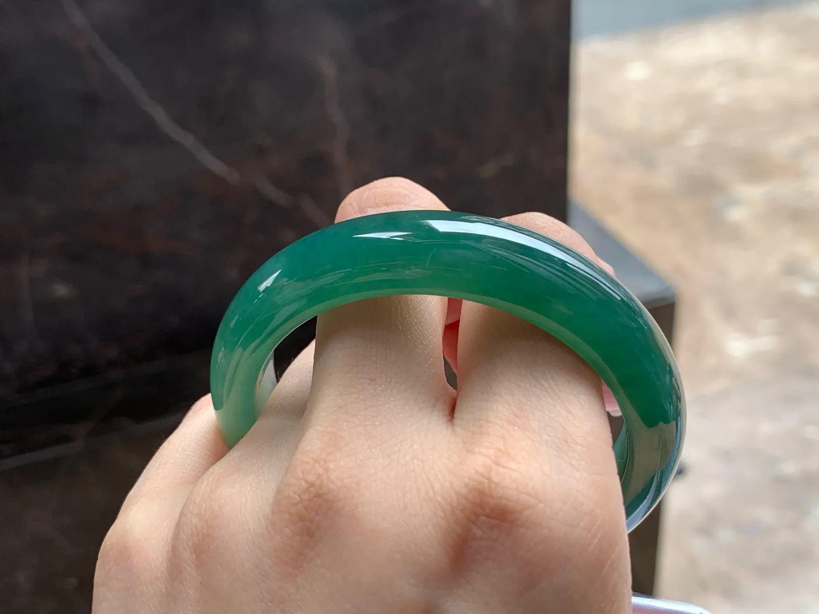 冰油青手镯
种老53.5/13/8mm