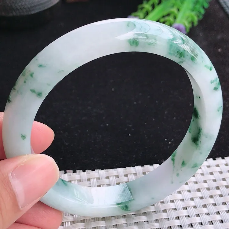 自然光62.5/12.5/8.8老坑精美冰润飘花大圈口手镯翡翠玉镯收藏美人镯