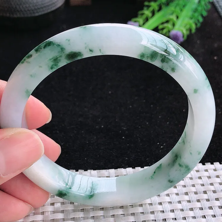 自然光62.5/12.5/8.8老坑精美冰润飘花大圈口手镯翡翠玉镯收藏美人镯