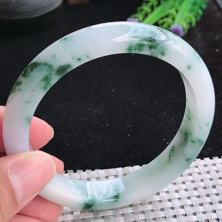 自然光62.5/12.5/8.8老坑精美冰润飘花大圈口手镯翡翠玉镯收藏美人镯