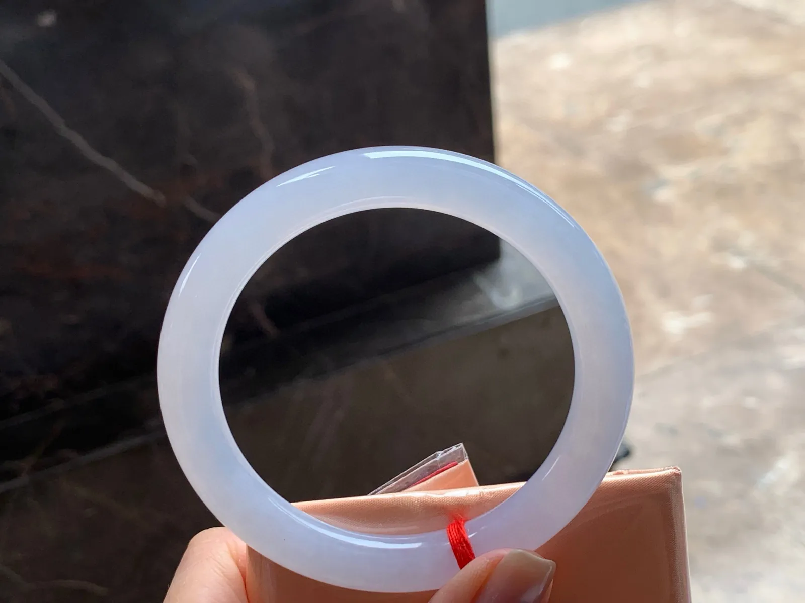 冰淡粉福镯
种好58/9.5mm