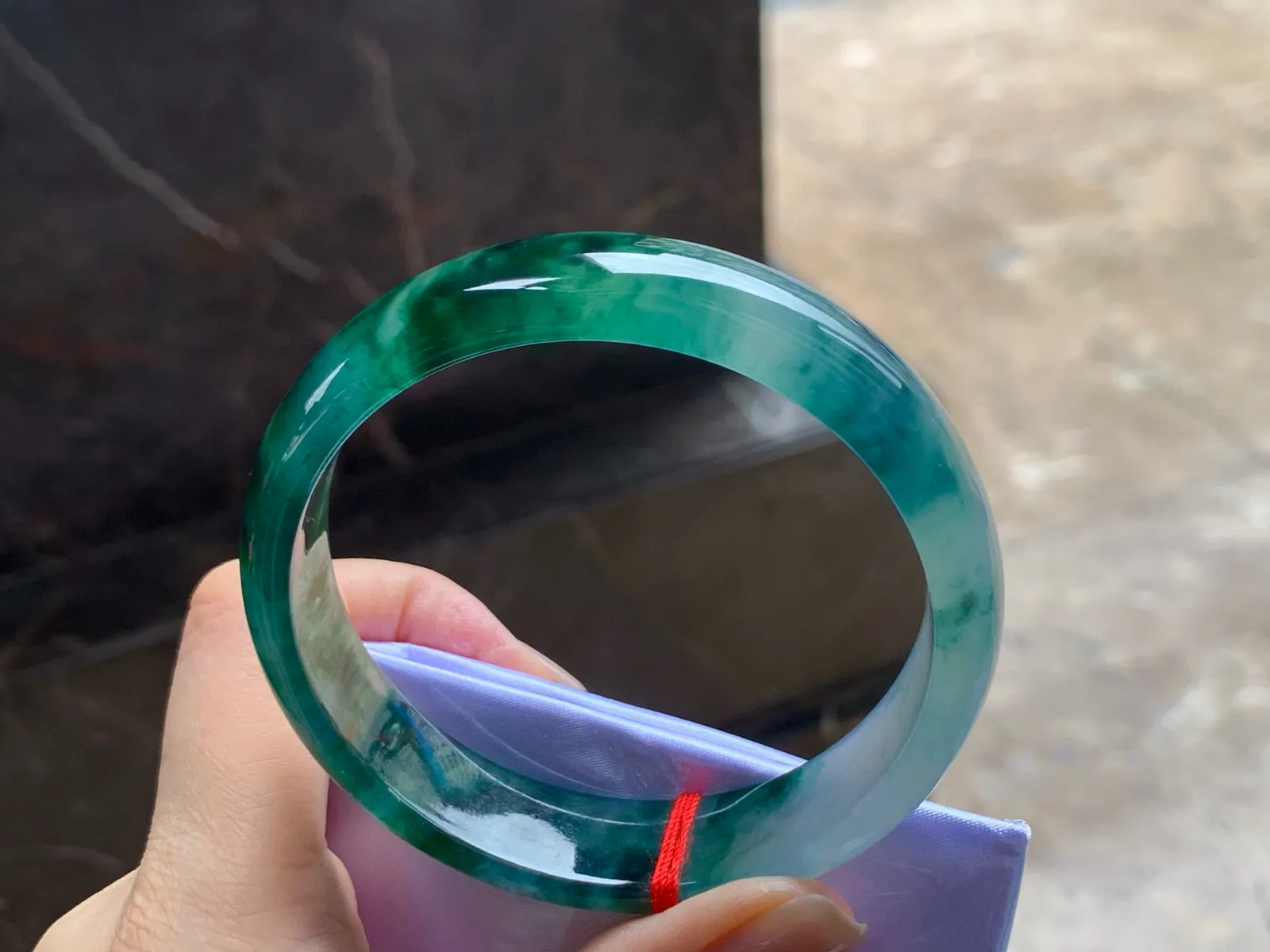 冰飘花手镯
种老58.7/14.5/7mm