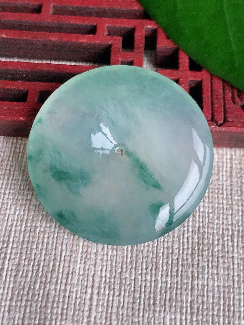 a货翡翠老坑冰种飘花平安扣吊坠 尺寸32.2×5.8mm 重量12.28g 0702