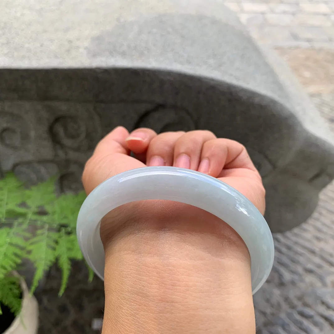 大圈口 60.8-12.6-8.9【飘绿正圈手镯】正圈60 61可戴