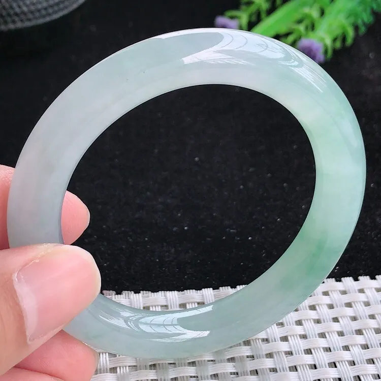 自然光52/9.8/10老坑冰胶果冻胶冰飘花圆条手镯翡翠玉镯收藏小圈口美人镯