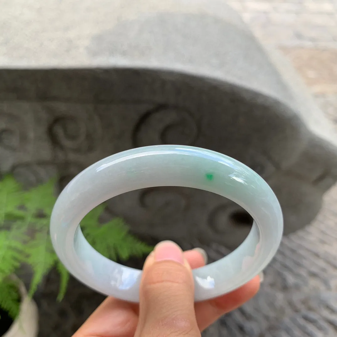 大圈口 60.8-12.6-8.9【飘绿正圈手镯】正圈60 61可戴