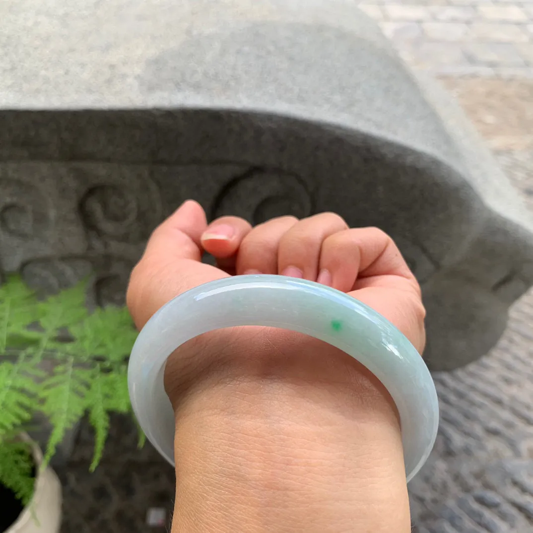 大圈口 60.8-12.6-8.9【飘绿正圈手镯】正圈60 61可戴
