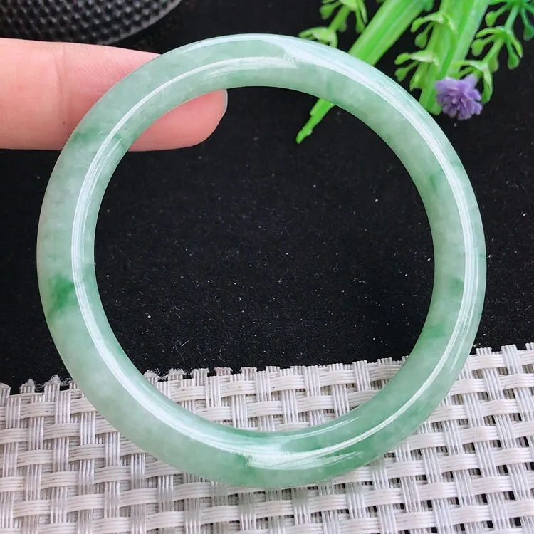 自然光54.5/7.5/8.2老坑秀气温润飘花圆条手镯翡翠玉镯收藏美人镯