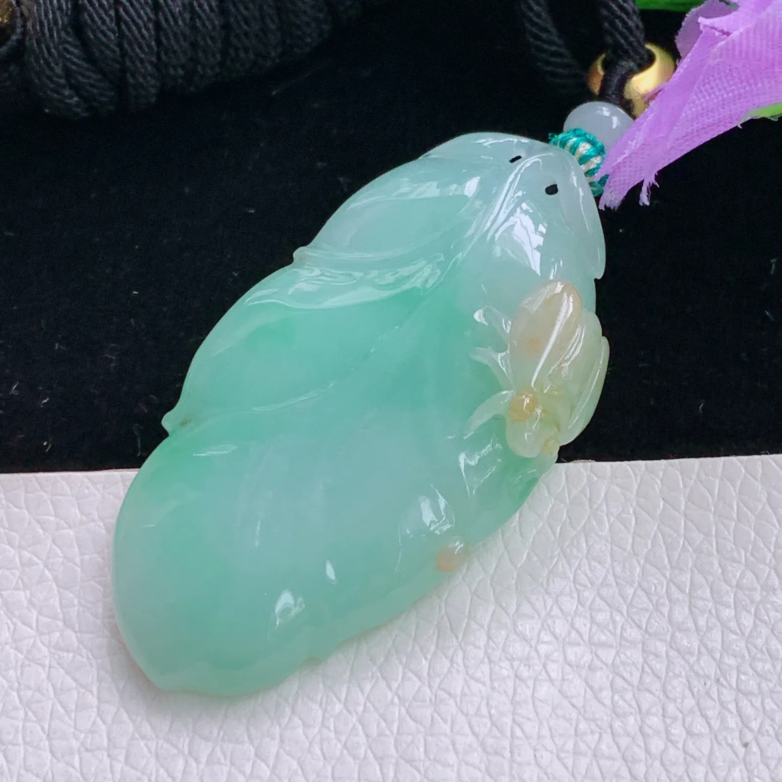 mut实拍50*27.6*10.5天然翡翠精雕冰双彩大业有成 一鸣惊人玉吊坠