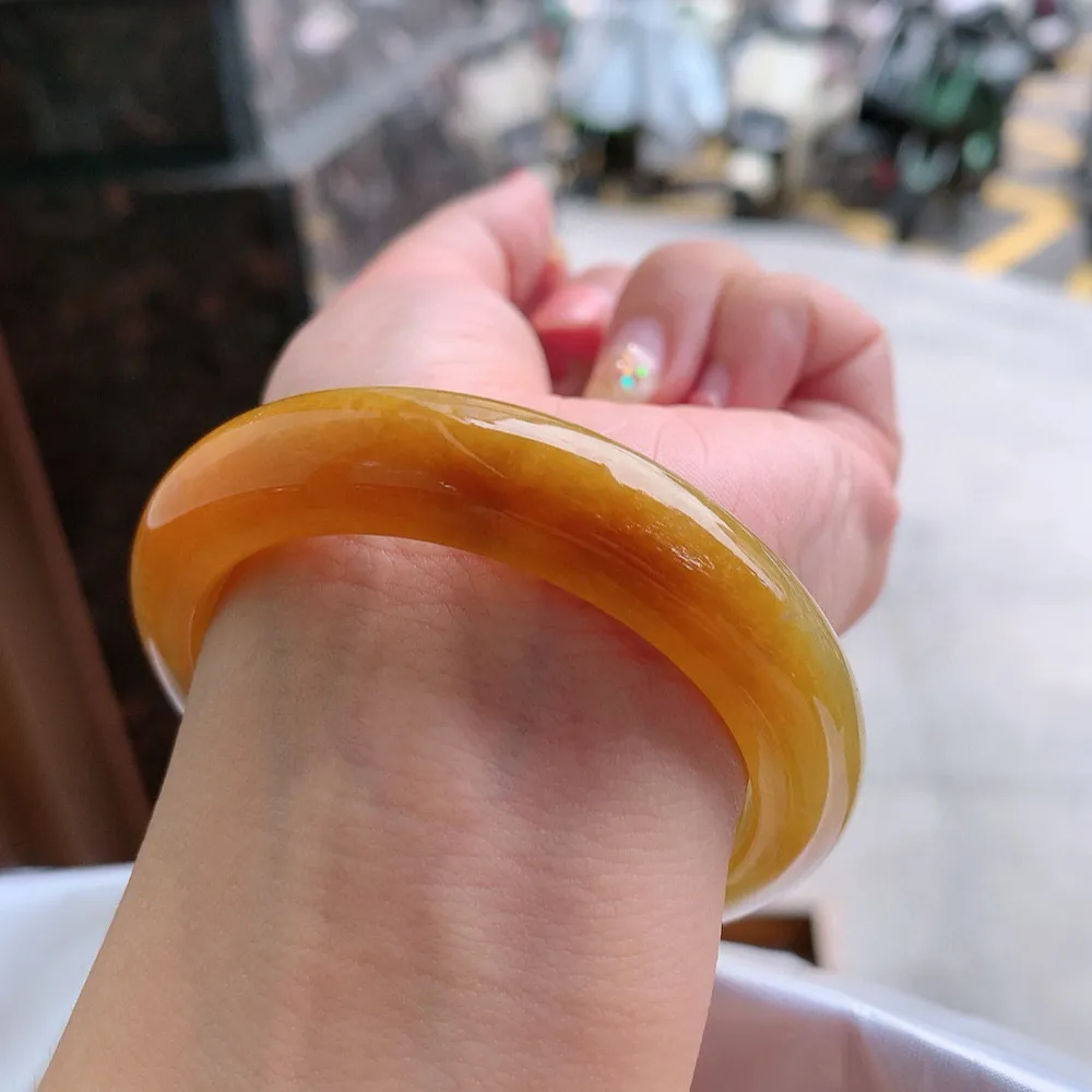 正圈一大节黄翡 无瑕 尺寸:52.3/11.5/8.7 超值