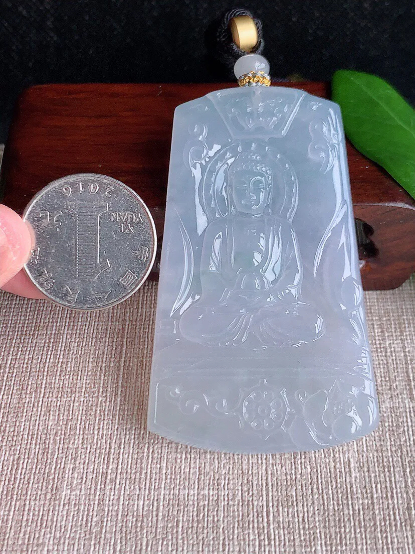 a货翡翠老坑冰种白月光大日如来吊坠 尺寸67.5×41.2×5.3mm 重量39.30g 0703