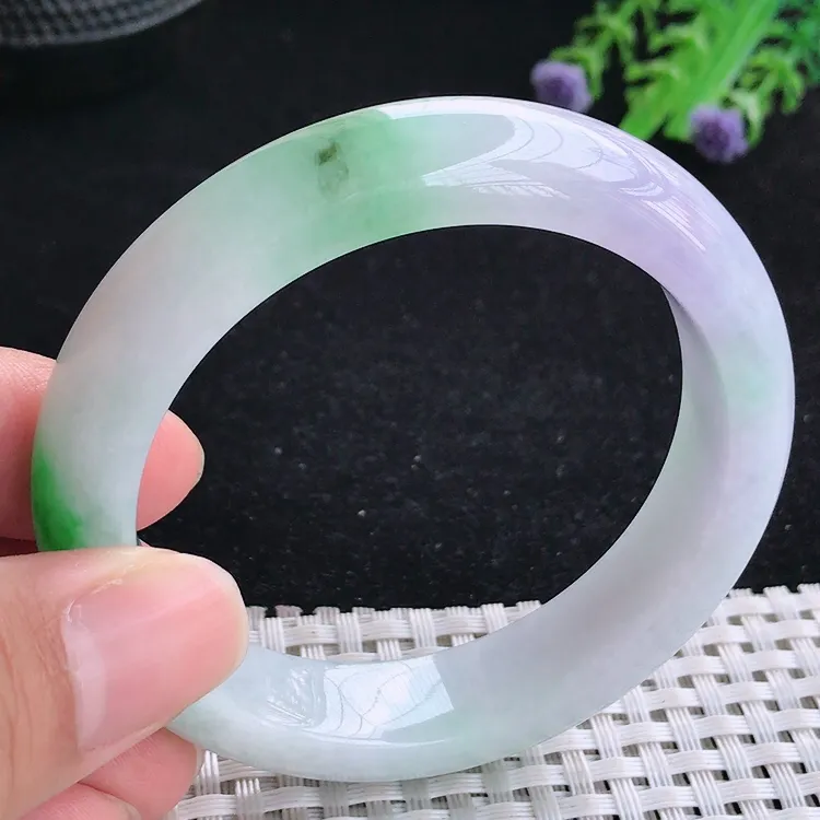 自然光54/12.9/8.4老坑精美温润春带彩手镯飘阳绿翡翠玉镯美人镯