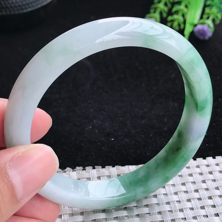 自然光59/11.8/8老坑精美温润飘花手镯翡翠玉镯美人镯