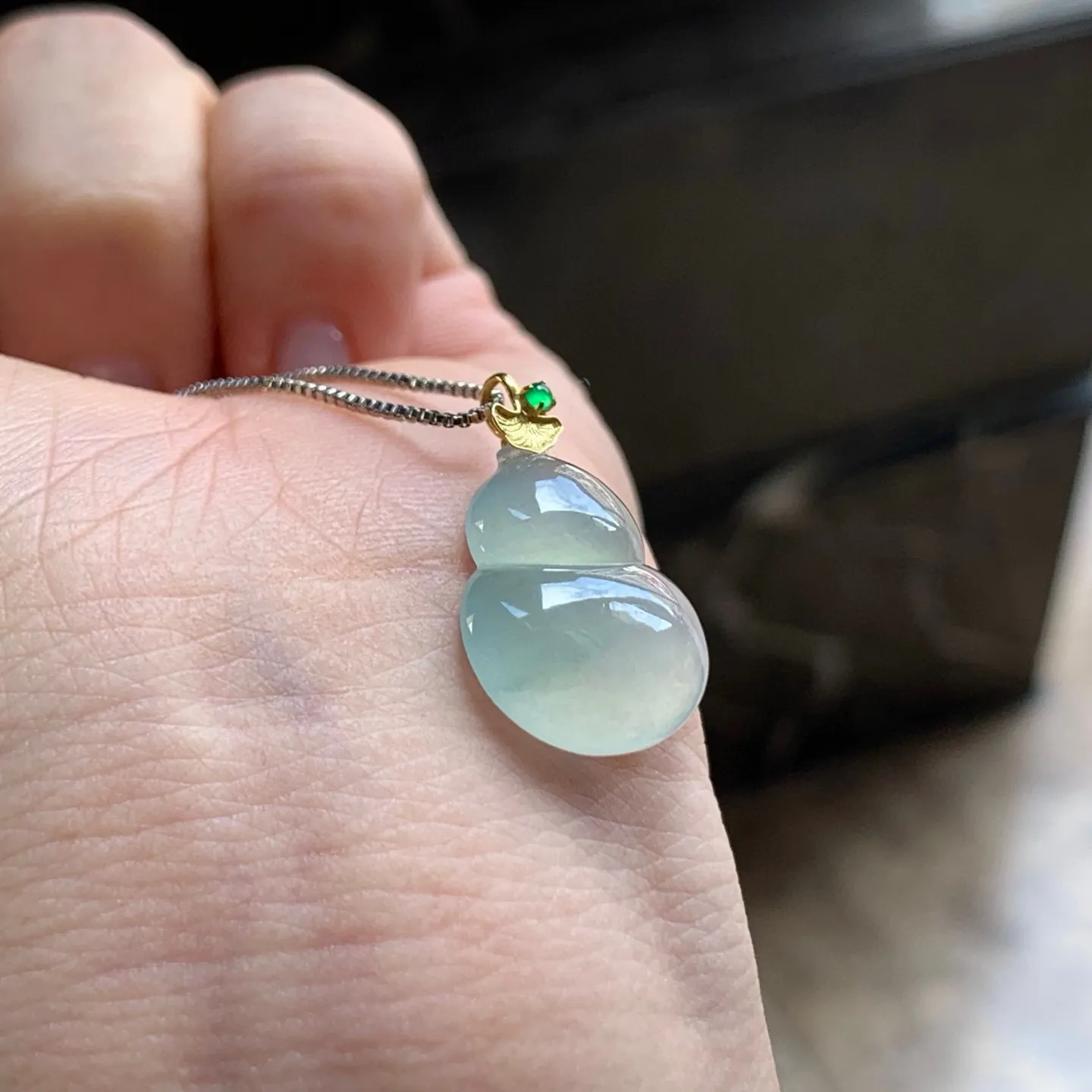 冰种葫芦
清爽 金扣