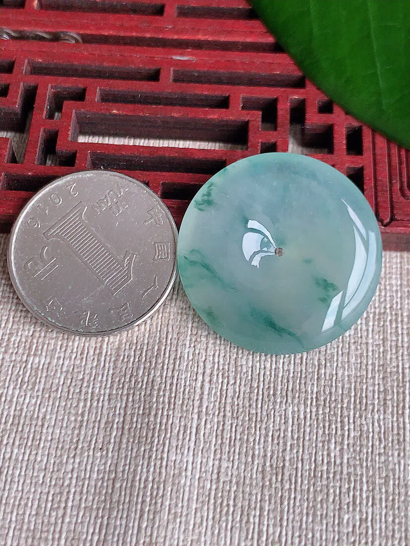 a货翡翠老坑冰种飘花平安扣吊坠 尺寸29.3×5.8mm 重量10.22g 0703