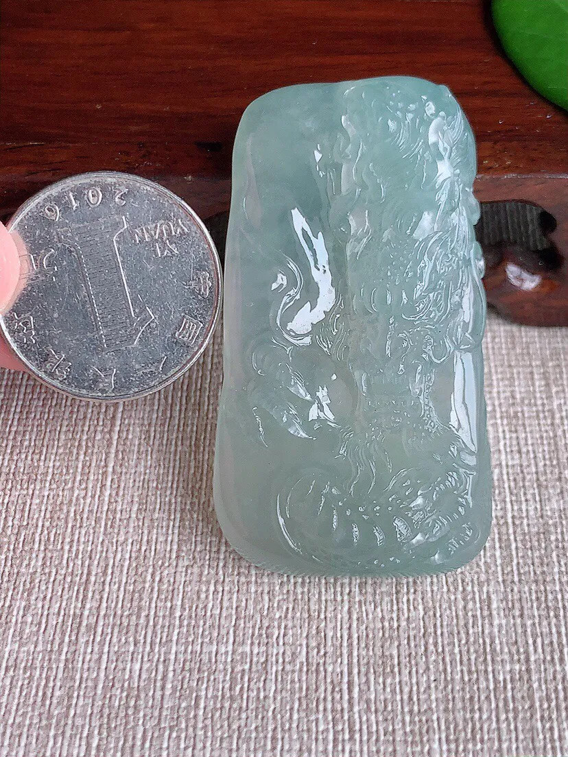 a货翡翠老坑冰种晴水龙牌吊坠 尺寸52.4×29.7×9.7mm 重量30.27g 0703