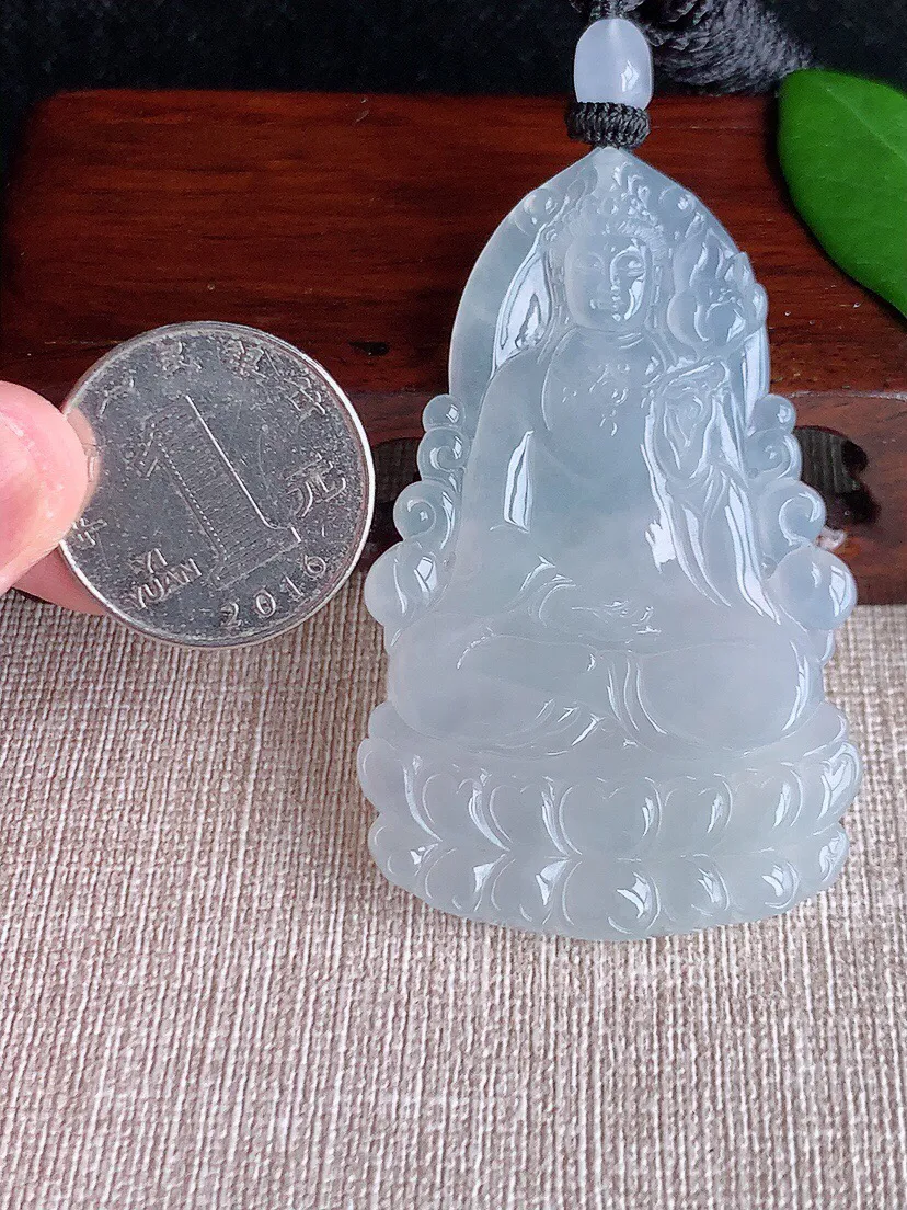 a货翡翠老坑冰种白月光大势至菩萨吊坠 尺寸58.6×37.8×5.4mm 重量30.12g 0703