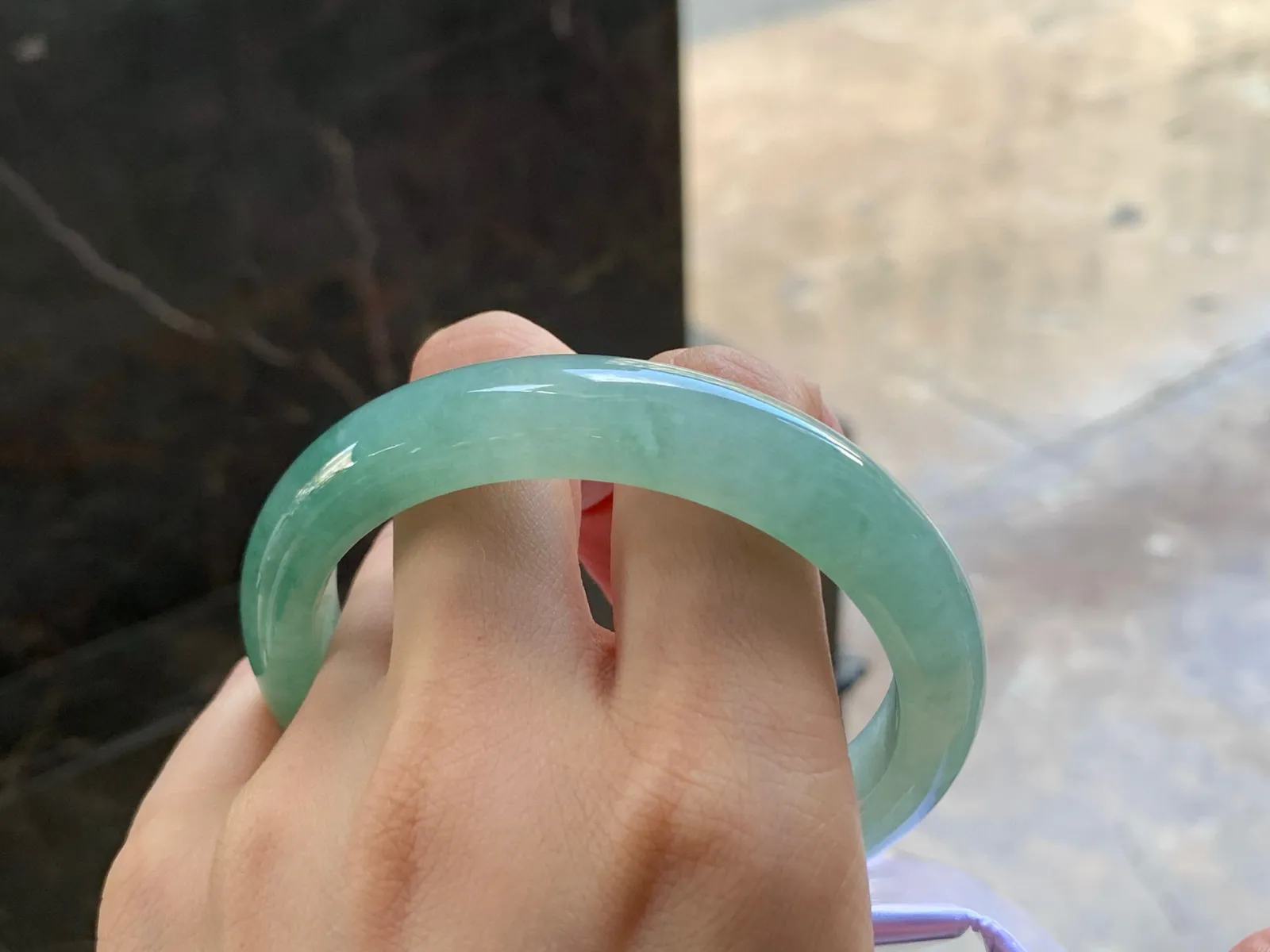 油青手镯
种好水润 58.4/11.8/8mm