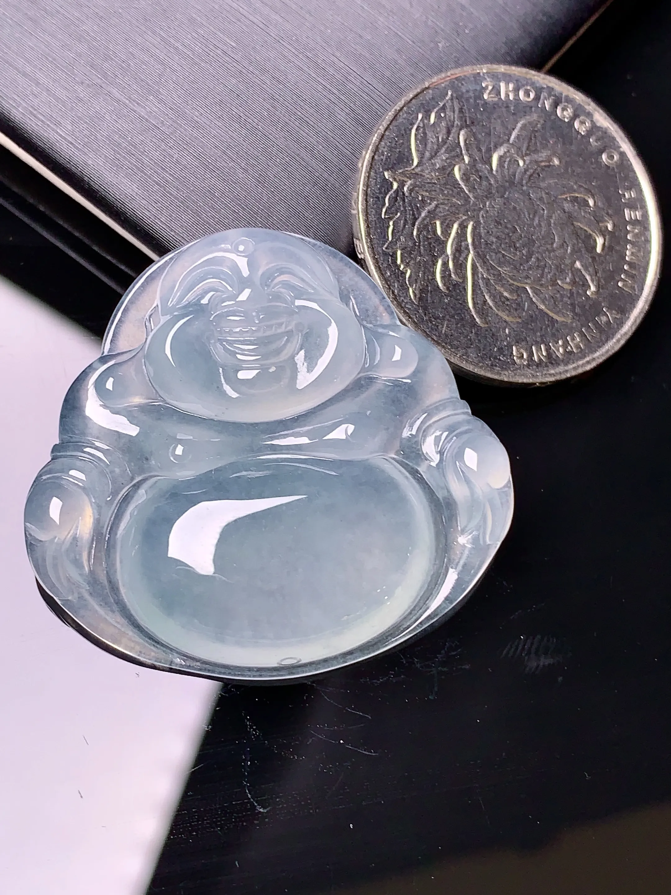 冰种佛公吊坠 玉质细腻 色泽艳丽 整体尺寸32.1*34.1*6