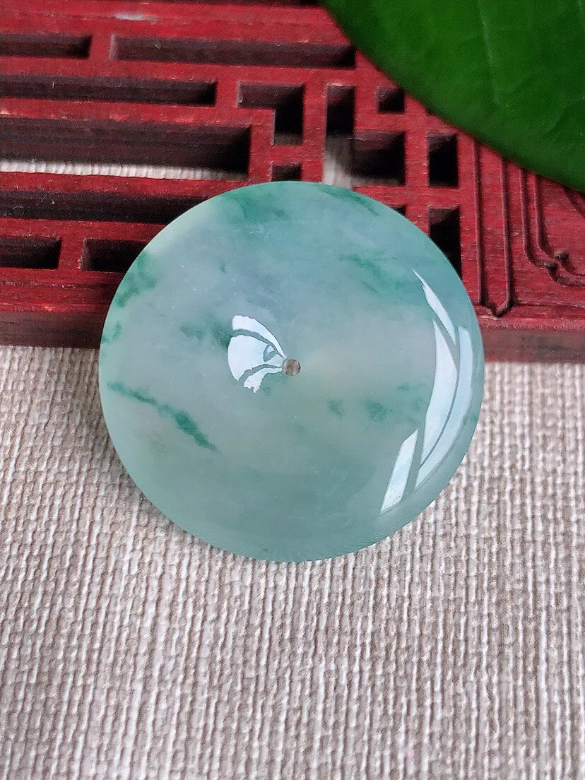 a货翡翠老坑冰种飘花平安扣吊坠 尺寸29.3×5.8mm 重量10.22g 0703