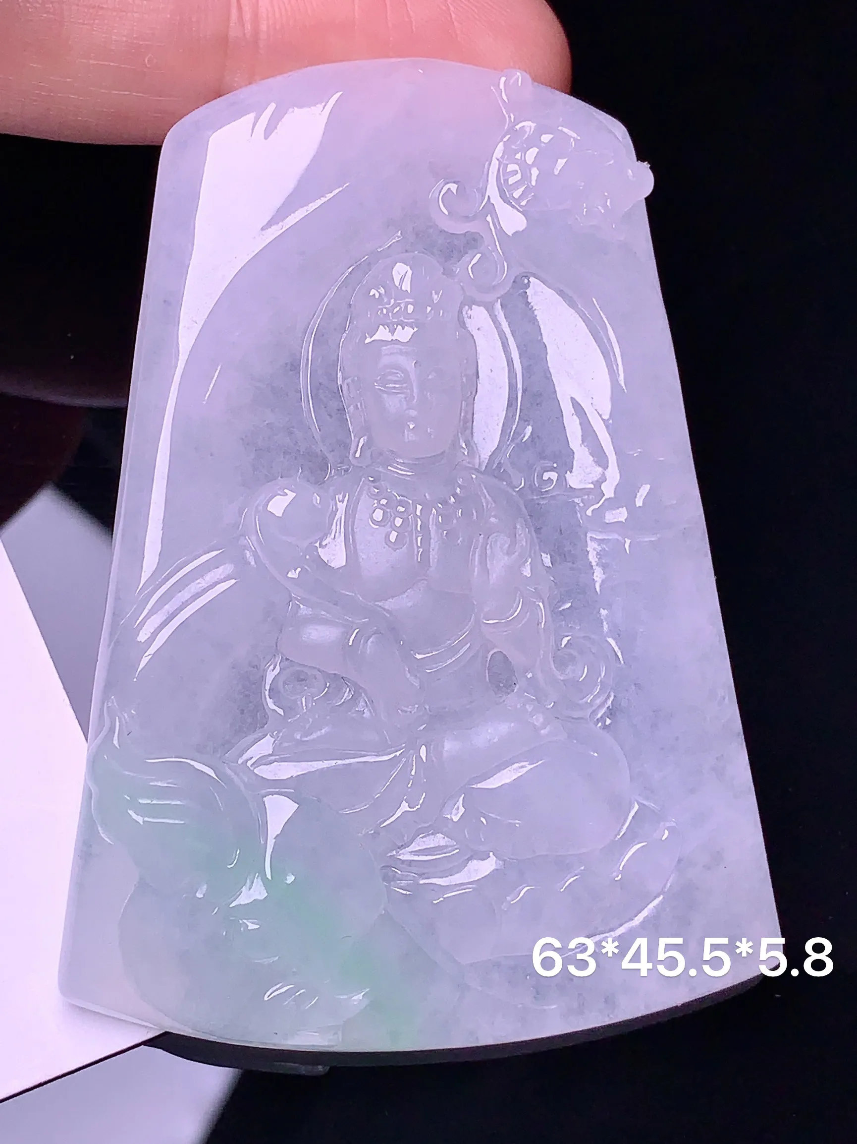 飘绿观音吊坠 玉质细腻 色泽艳丽 整体尺寸63*45.5*5.8