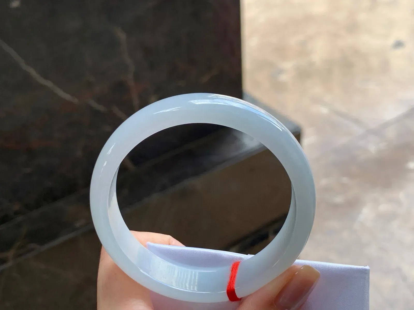 手镯
水润清爽 55.5/14.2/6.6mm