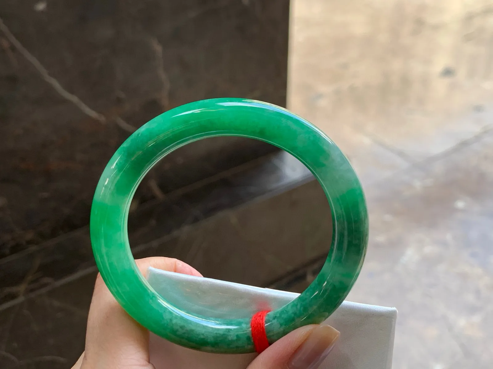 满色福镯
颜色漂亮 56/9.6mm